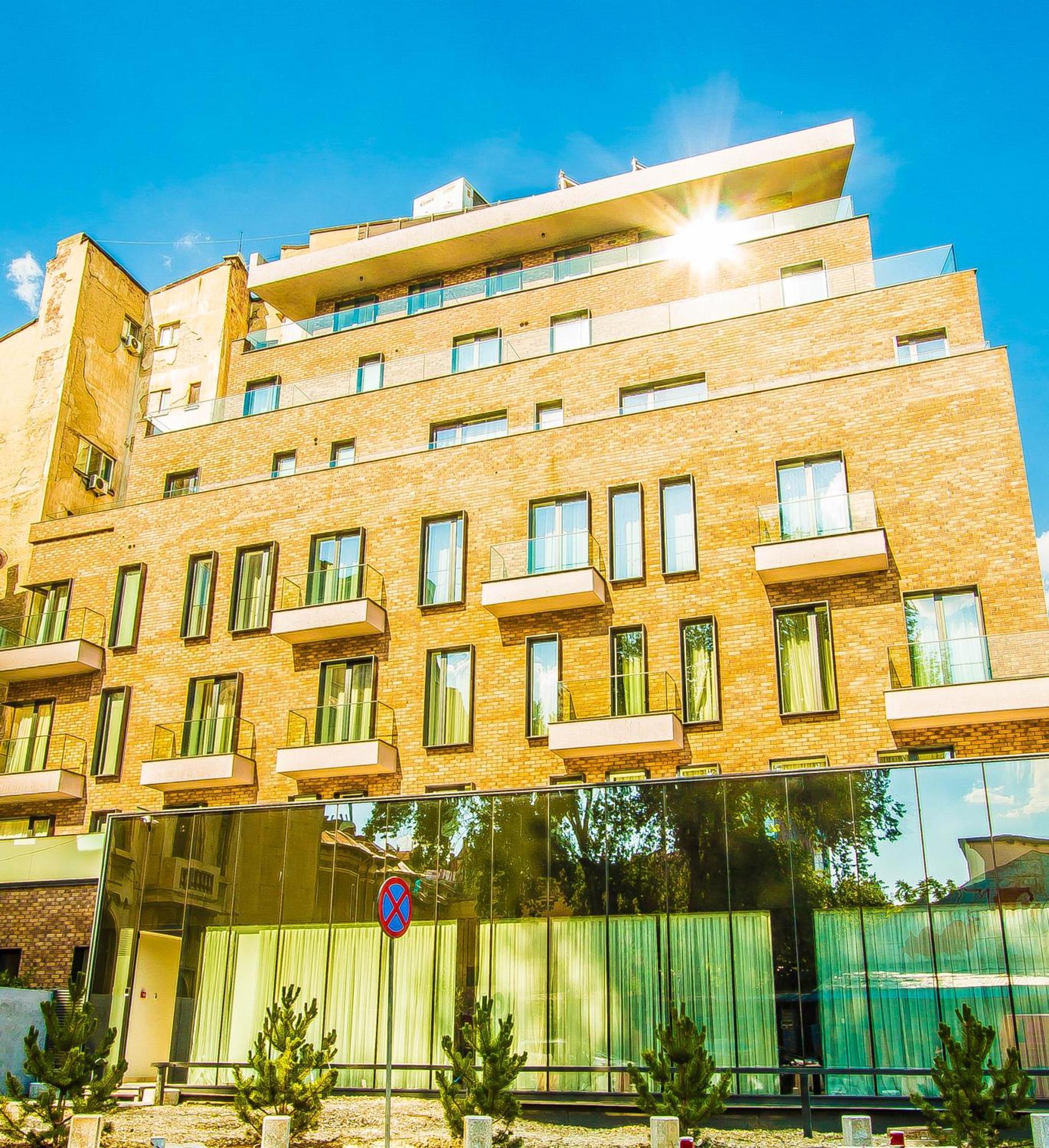 Central Carol Aparthotel 2 Bukarest Kültér fotó
